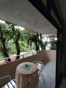 balcony